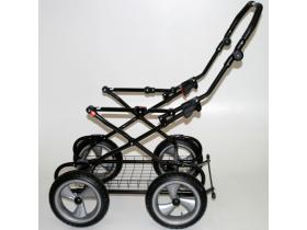 Шасси с поворотными колесами для детской коляски
